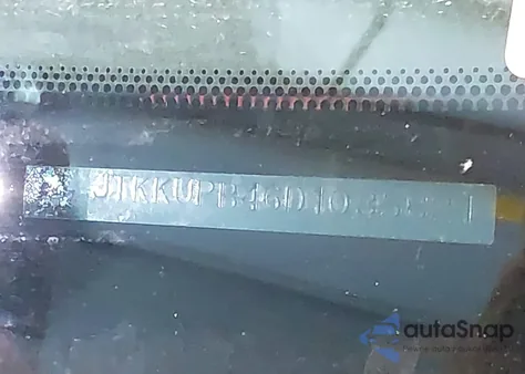 2013 Scion Xd z USA, uszkodzony, nr VIN JTKKUPB46D1035821